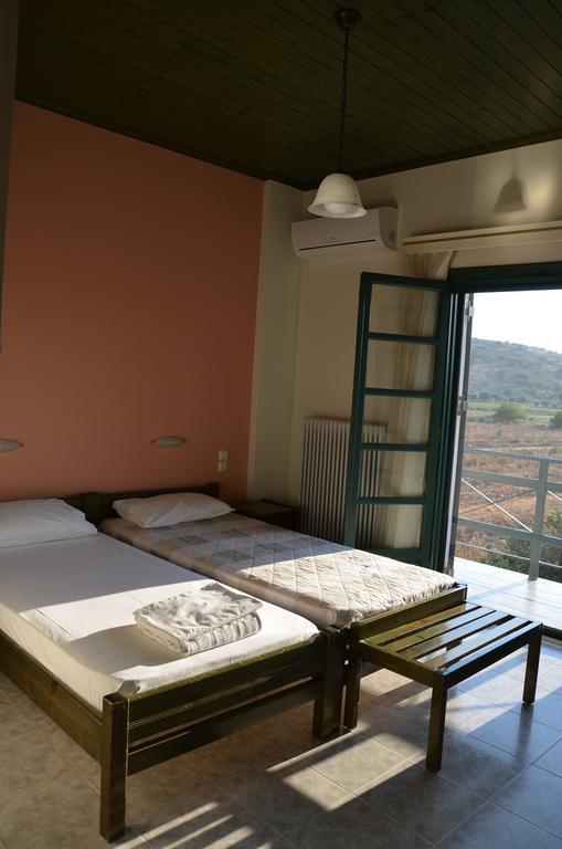 Hotel Rena'S House Kalogria  Habitación foto